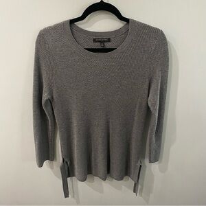 Banana Republic Grey Sweater size M.